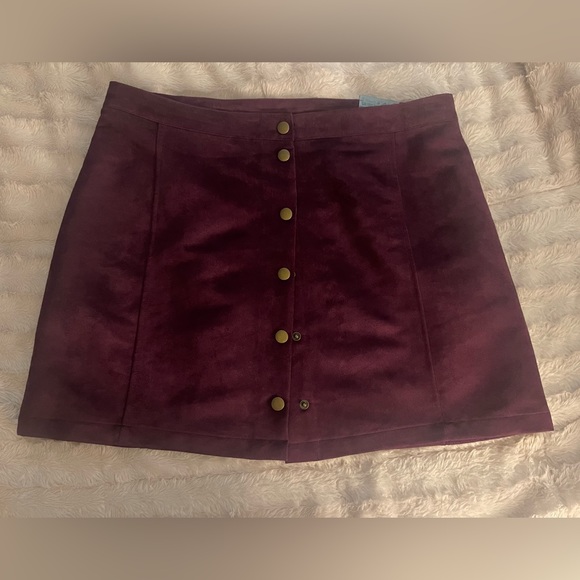 Maroon Mini Skirt - Picture 1 of 5